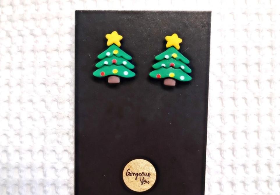 BHCAC kelly_pepper_christmas_earrings