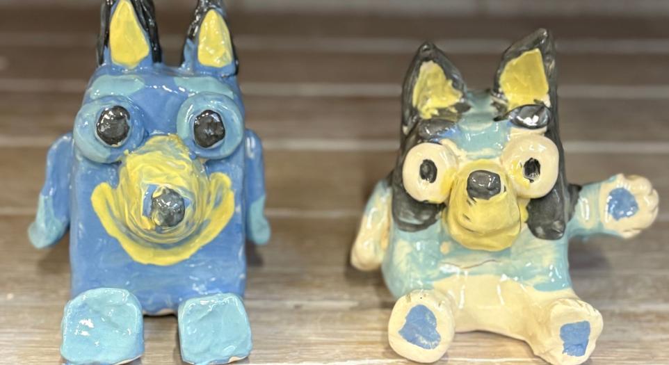 Kindy clay hand-built clay bluey dogs