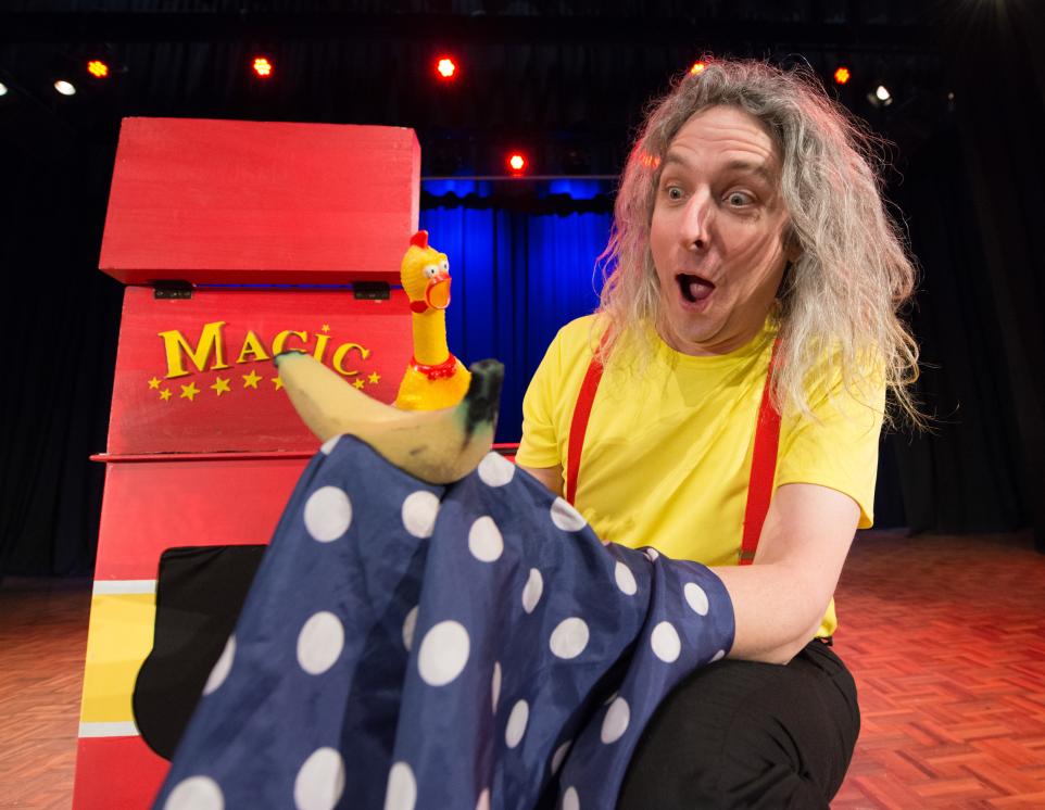 Just for fun Magic Show Steve Wickenton 