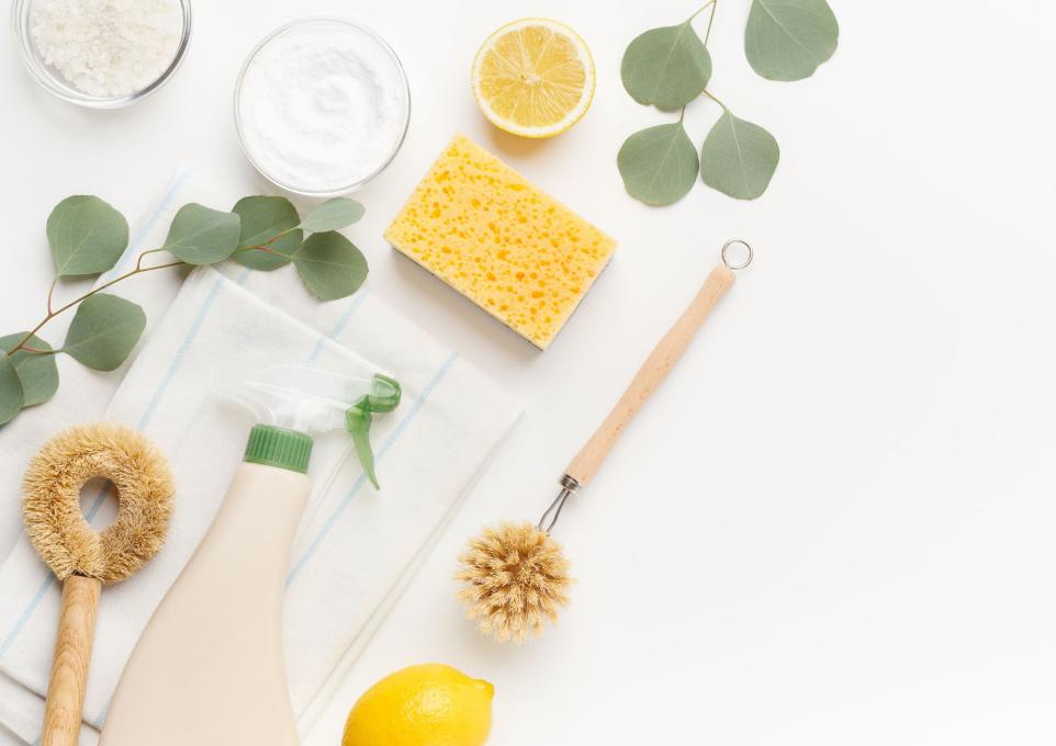 SHOP diy_cleaning_product